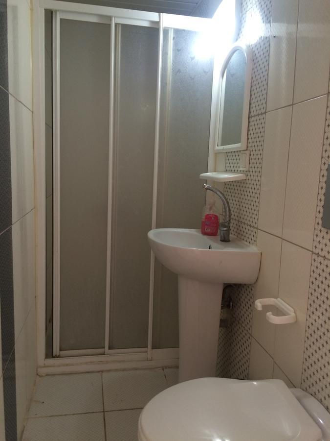 Uyar Palace Hostel Antalya