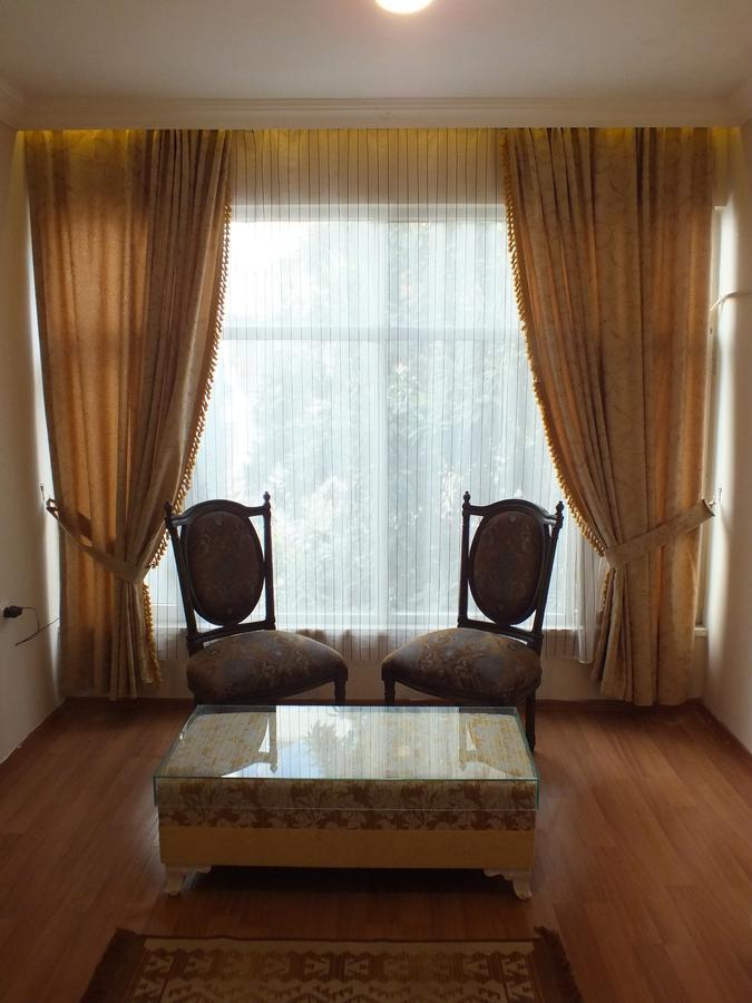 Hostel Uyar Palace