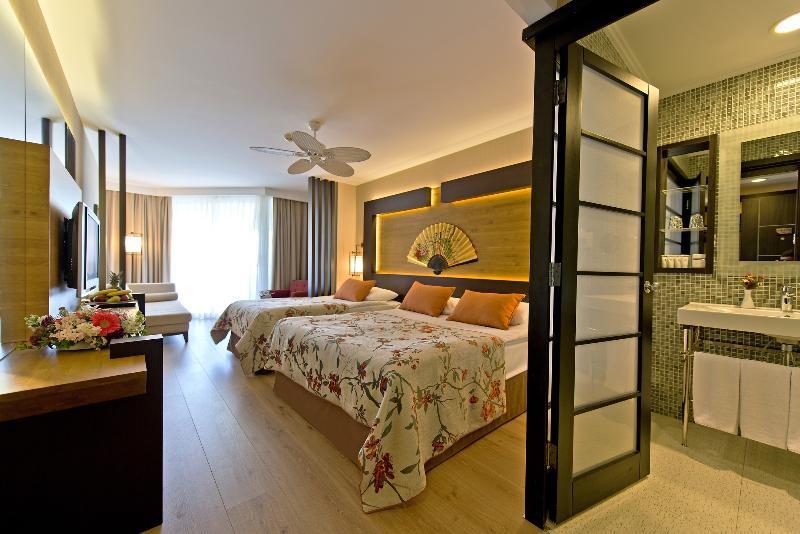 Resort Limak Lara De Luxe