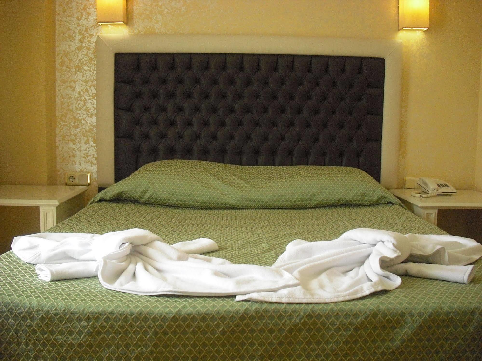Hotel Arinna Park