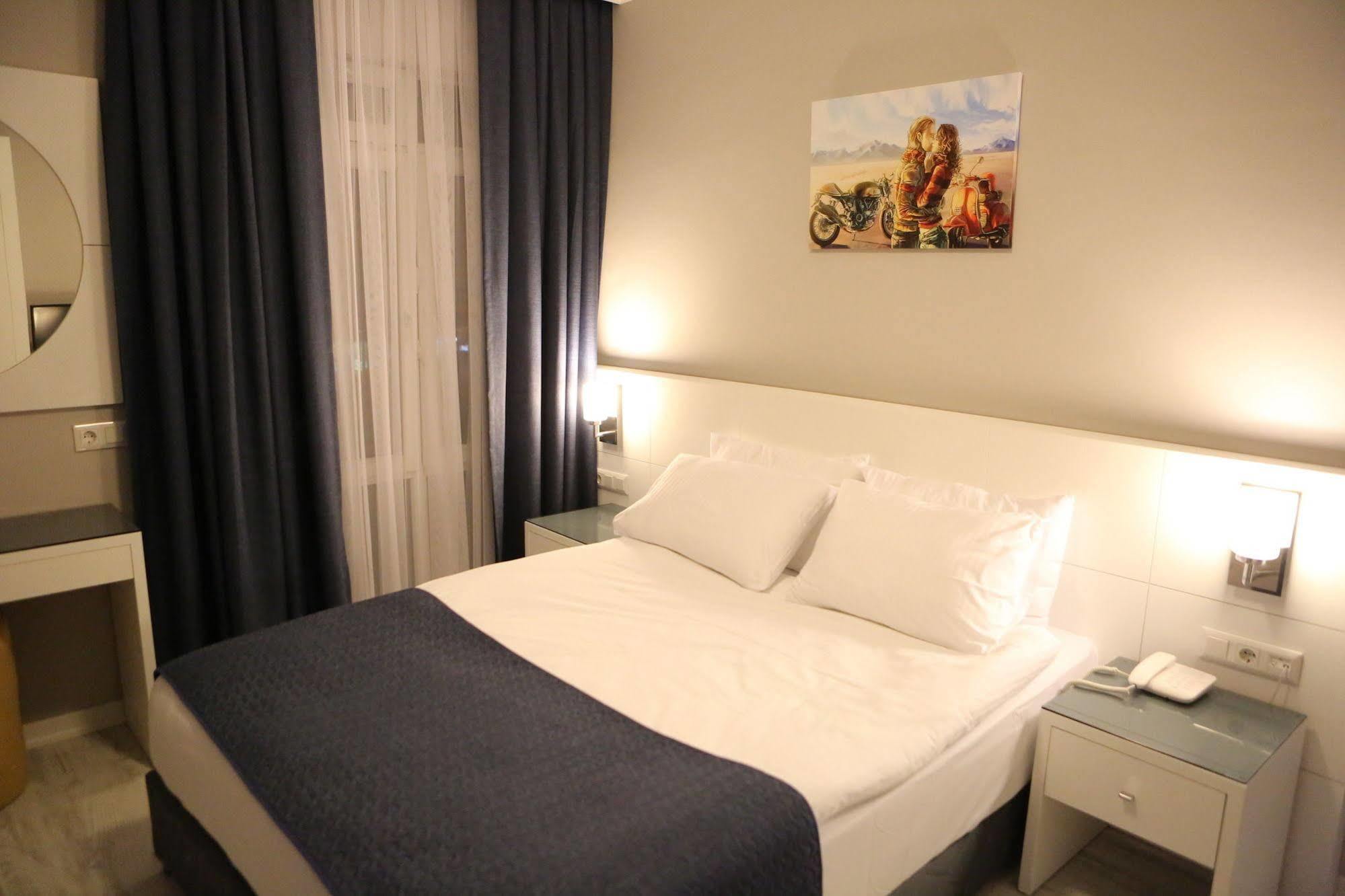 Letstay Hotel
