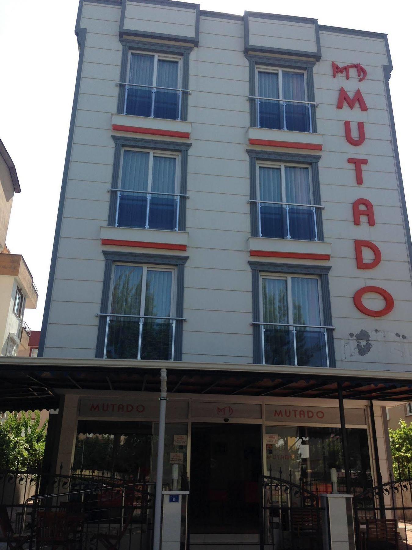 Mutado Otel 2*