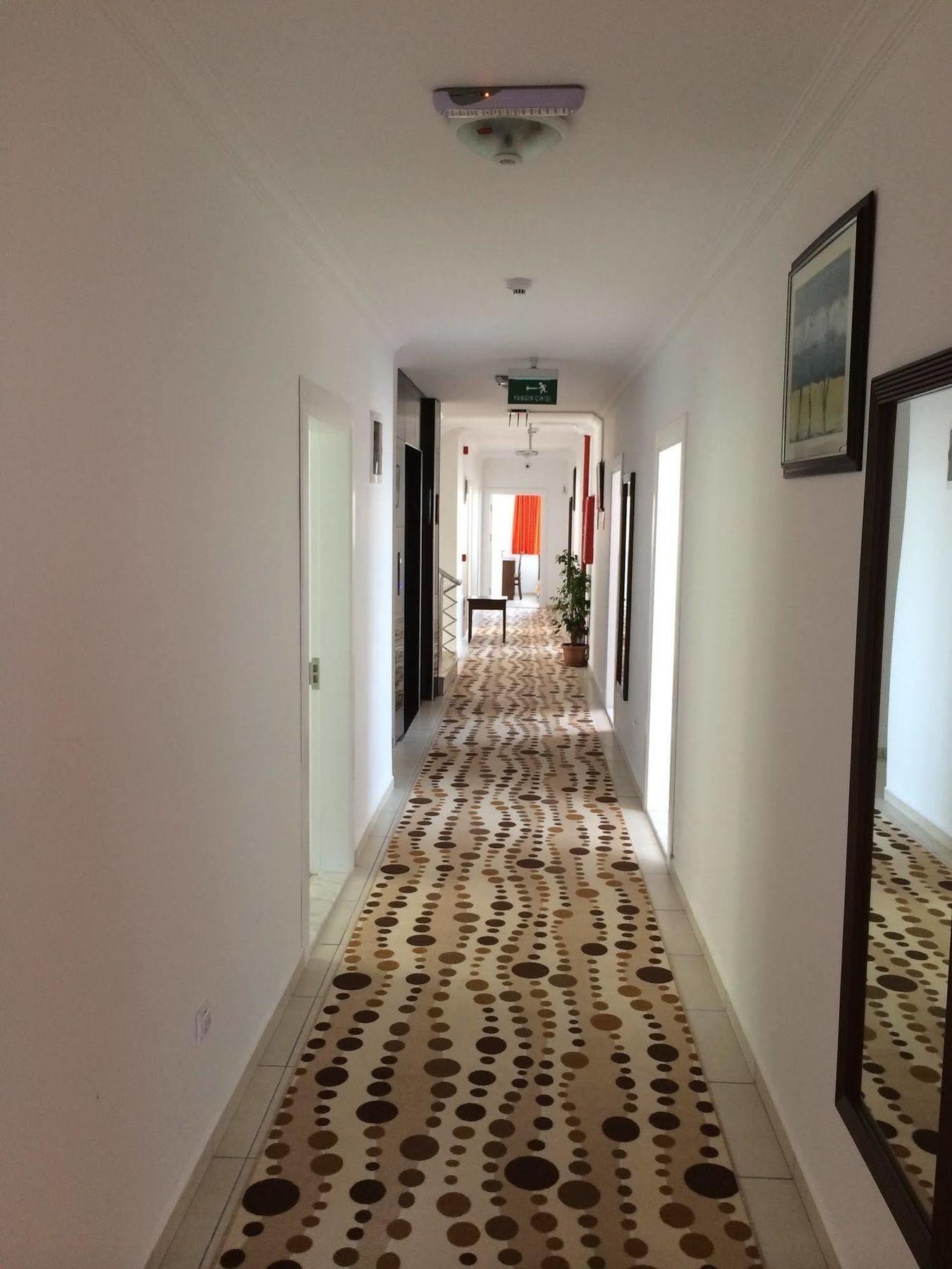 Otel Mutado