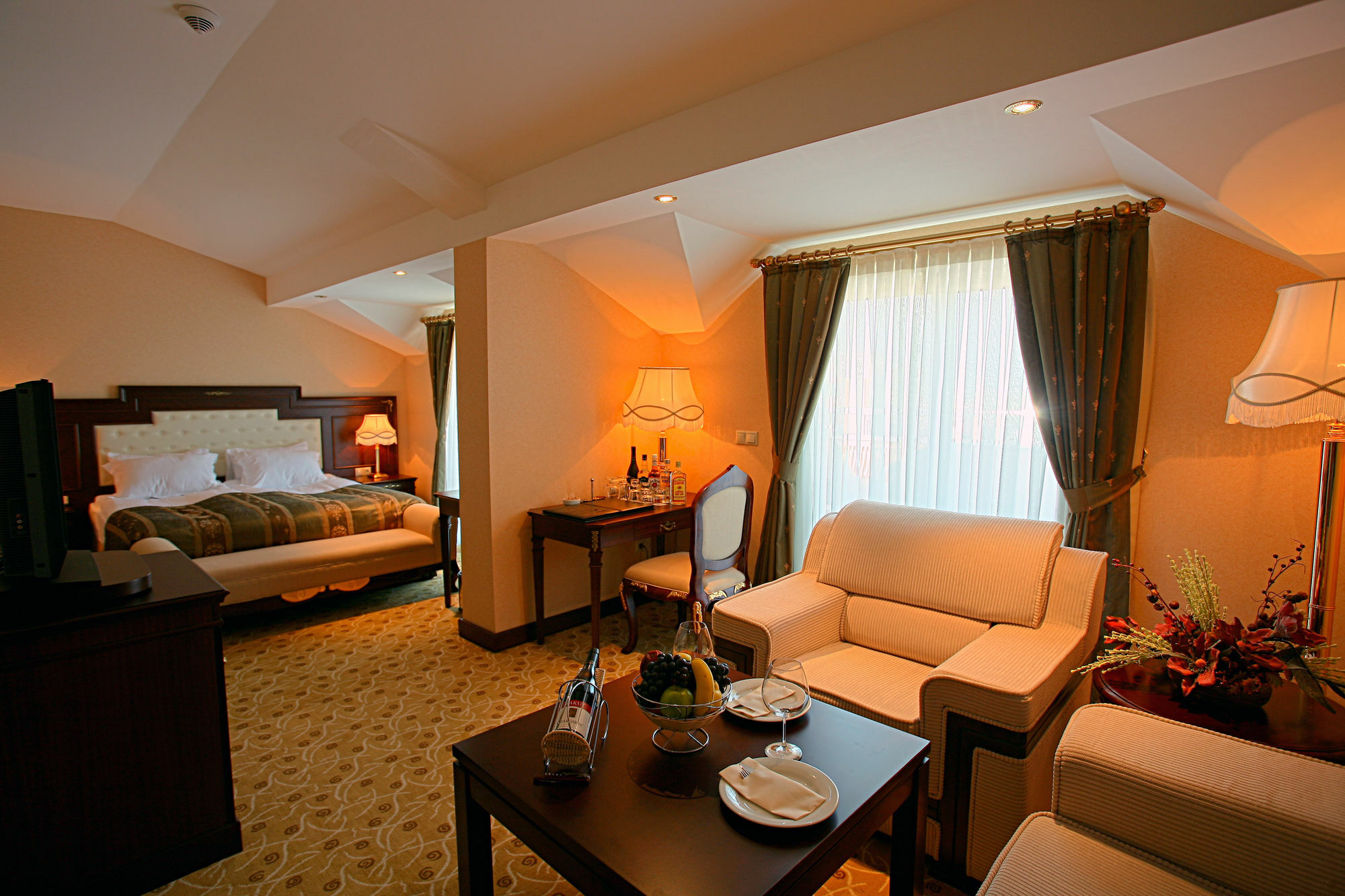 Latanya Palm & Airport 4* Antalya