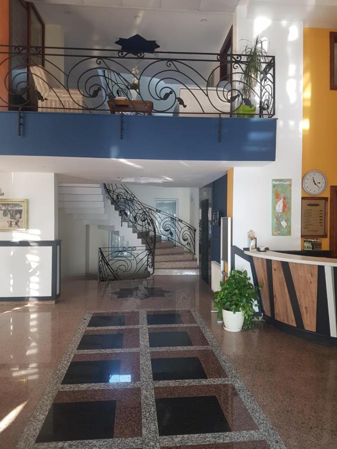 Acropol Beach Hotel