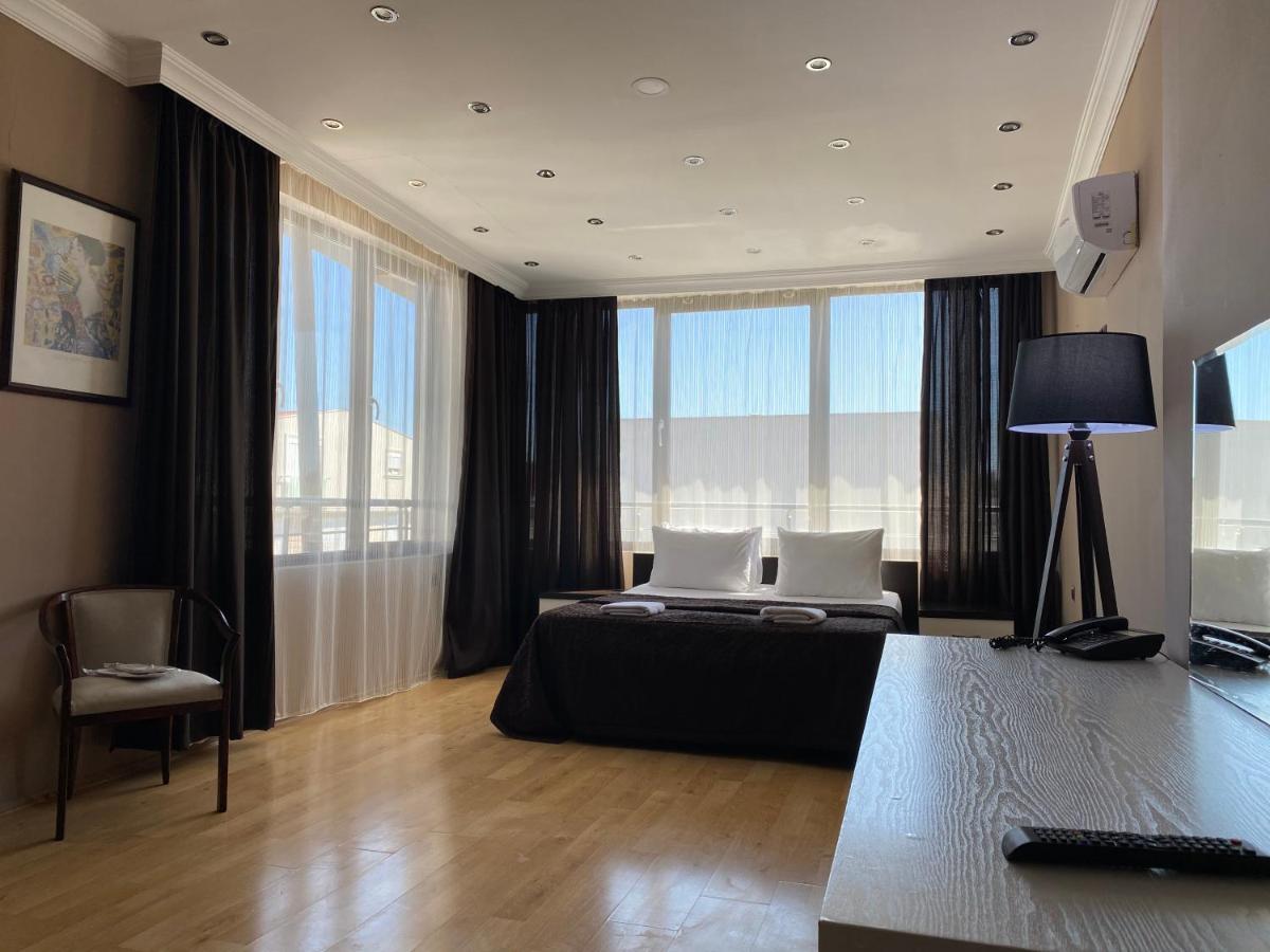 Hotel Kolibry Sv 2*