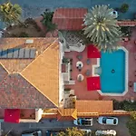 Giges King Boutique Hotel