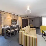 Modern And Fully Furnished Flat In Antalya