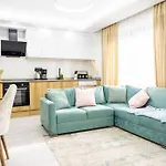 Dt Insta- Worthy, Cozy, Rare Apt Ofc