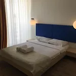 Boutique House Mim-A