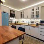 Cozy Home In Oldtown Kaleici