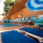 Microyal Hotel