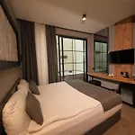 Mielo Lara Hotel