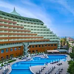 Delphin Palace Hotel