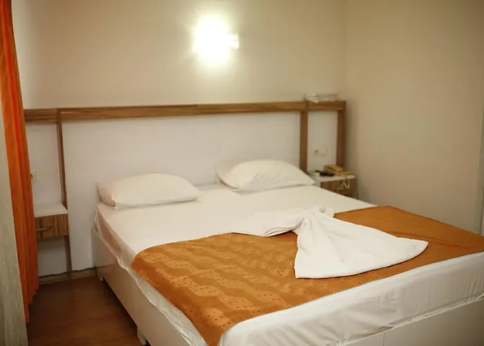 Özhan Hotel