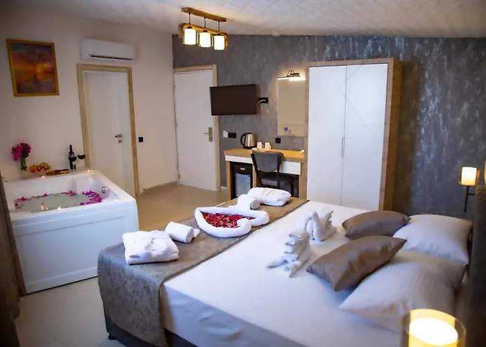 Bloomtalya Hotel