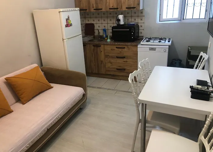 3 Odali Ful Esyali Antalya\'Nin Kalbinde Ev