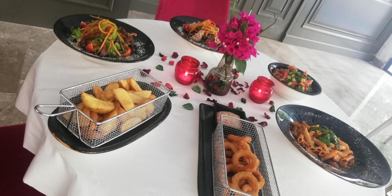 Nun Junior Hotel 3*