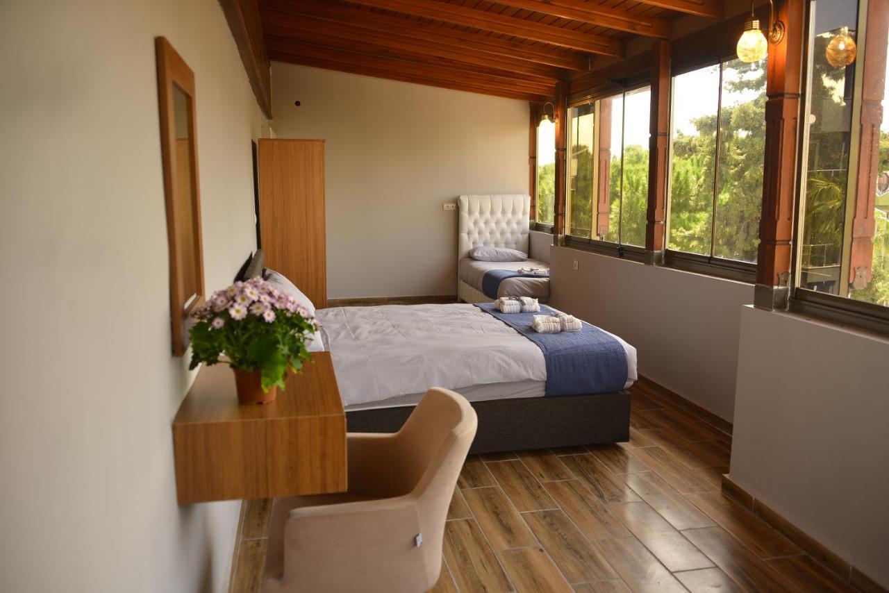 Pure Diamond Hotel