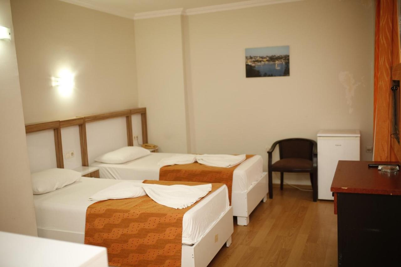özhan Hotel
