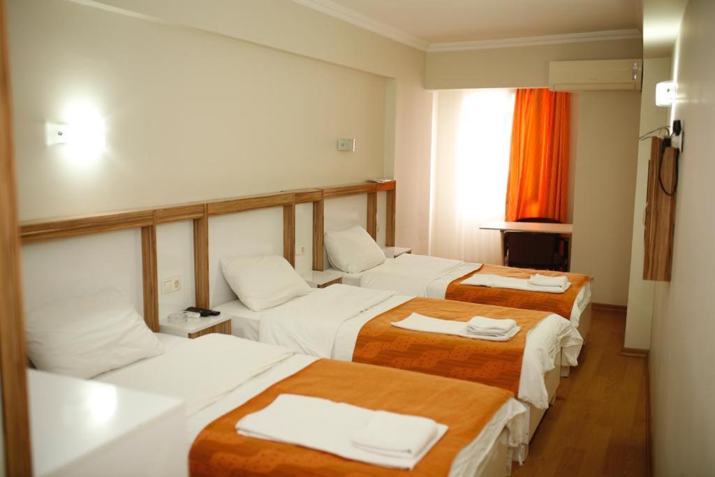 özhan Hotel