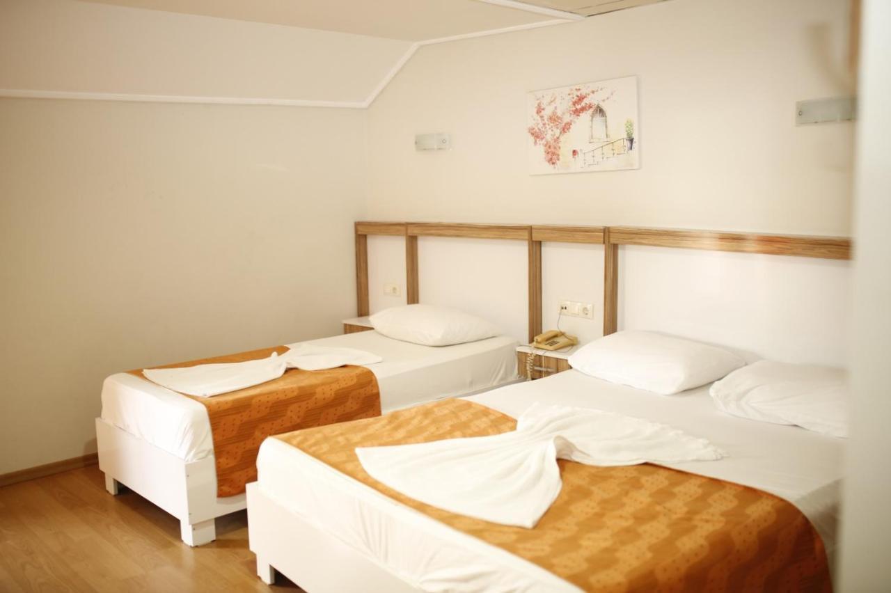 özhan Hotel