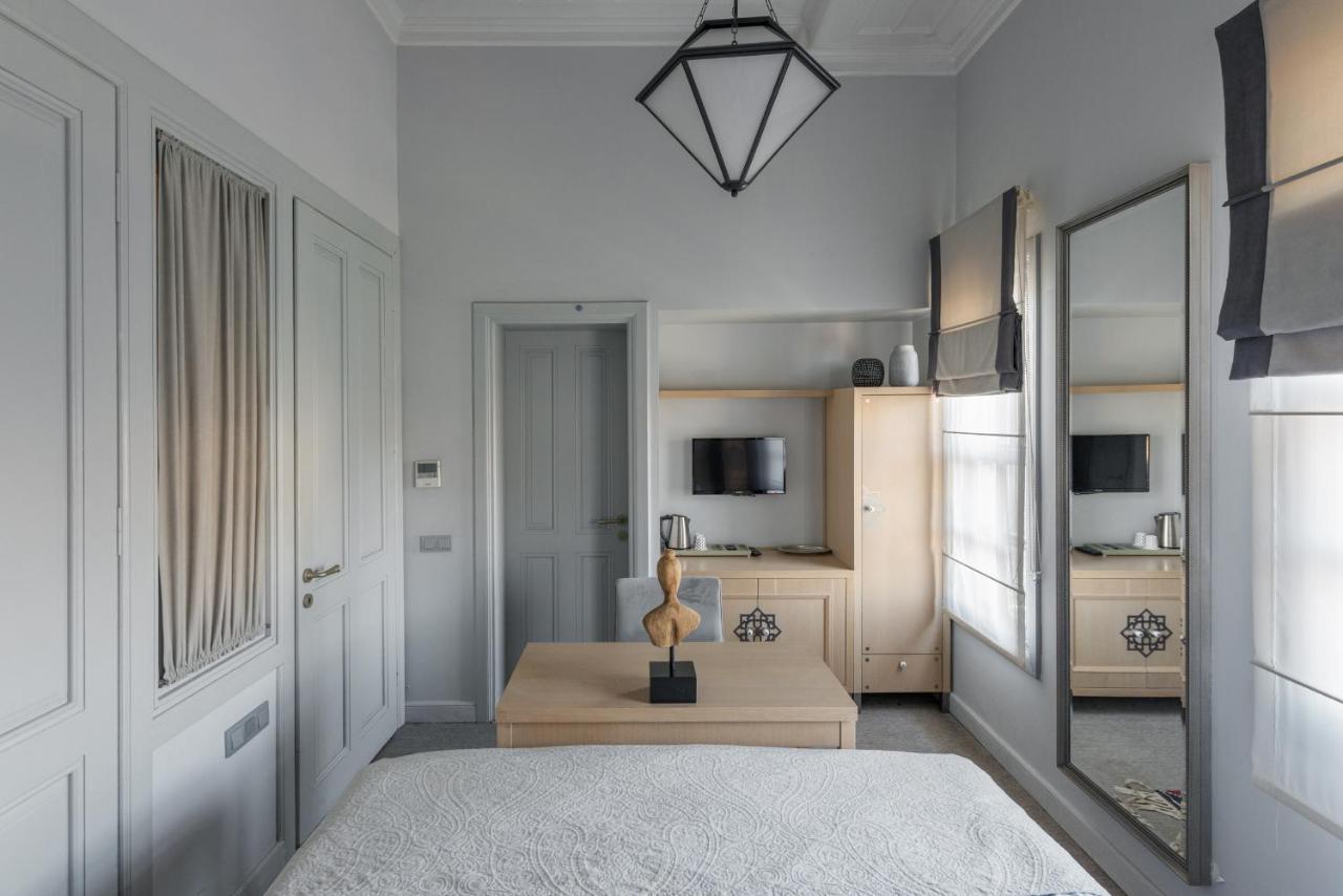 Delight Deluxe Hotel 4*