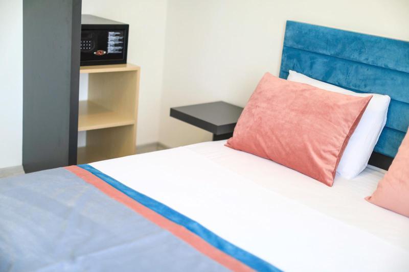 Royal Towers Lara 4*