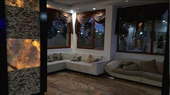 Lara Palace Hotel 3*