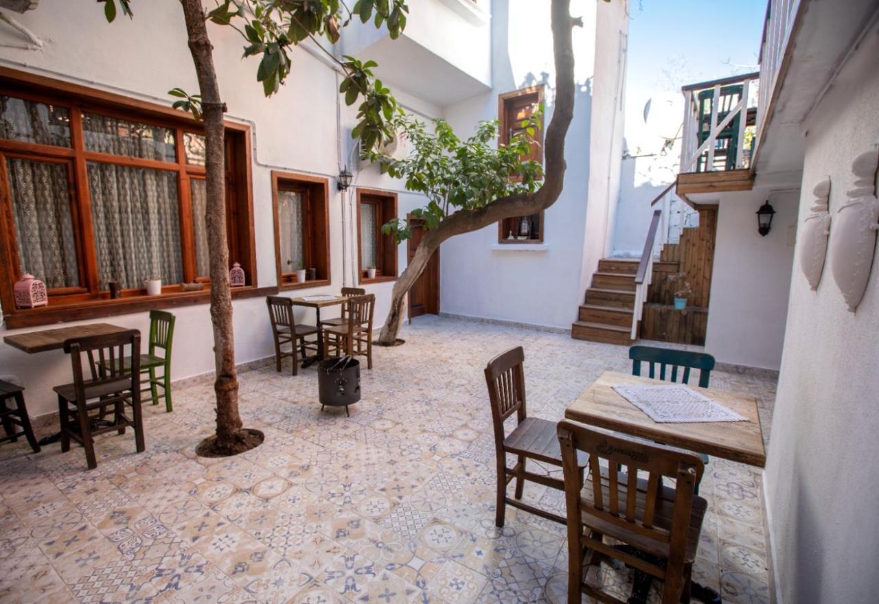 Hostel Lily Town Antalya