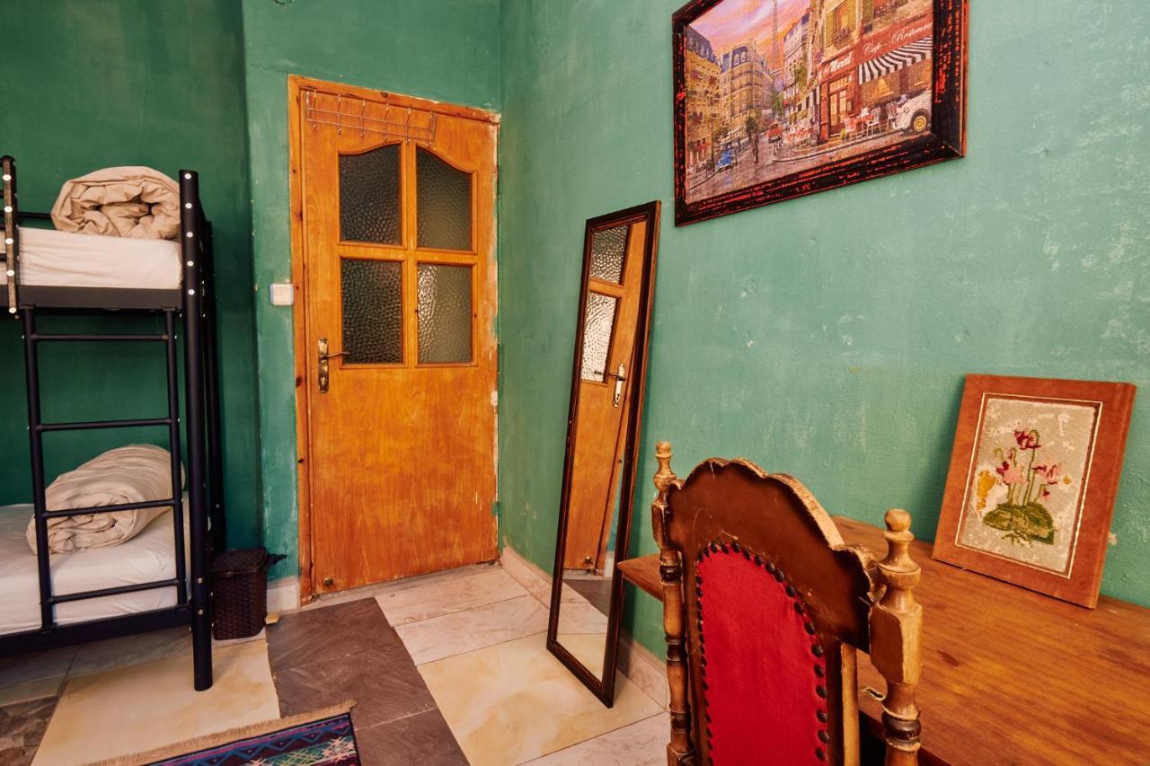 Vague Hostel Antalya