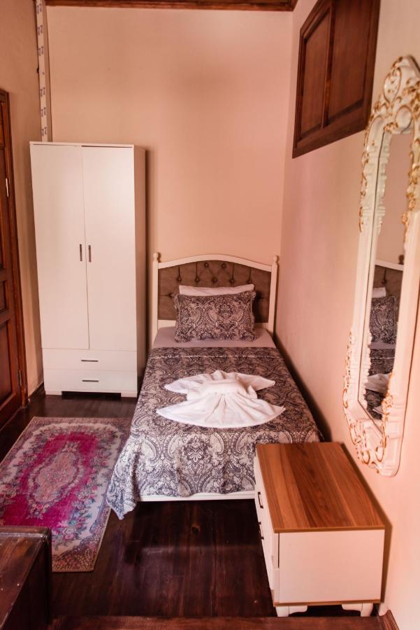 Hostel Lily Town Antalya