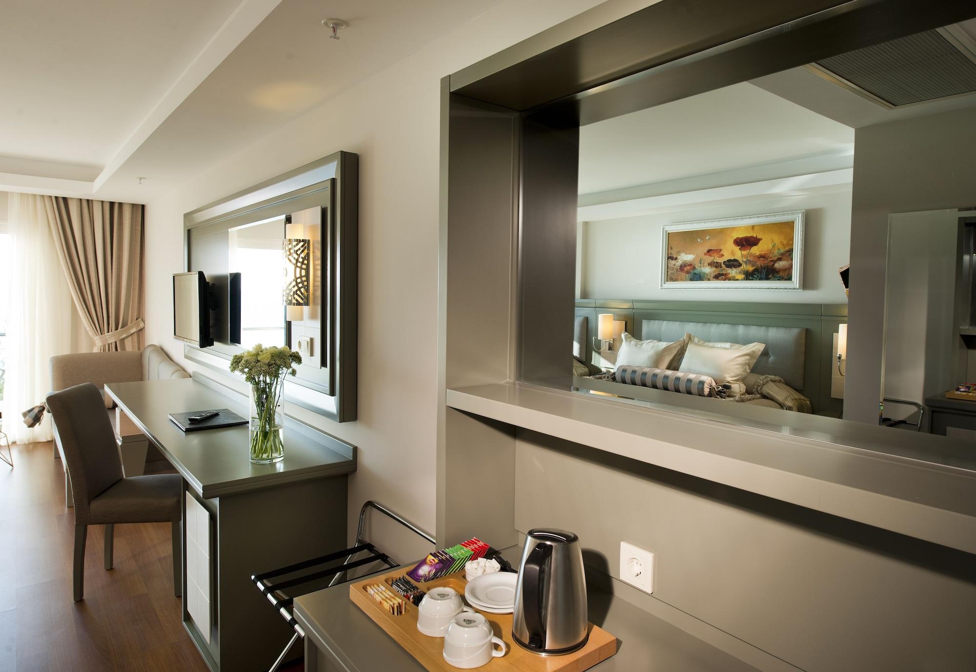 Prime Boutique Hotel 4*