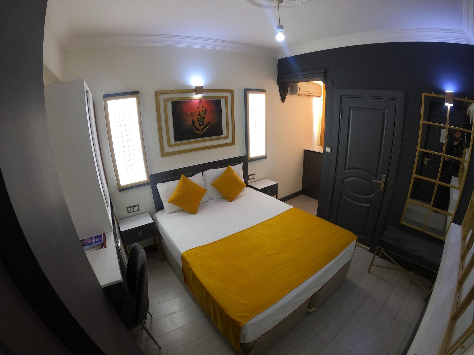 Hotel Exporoyal