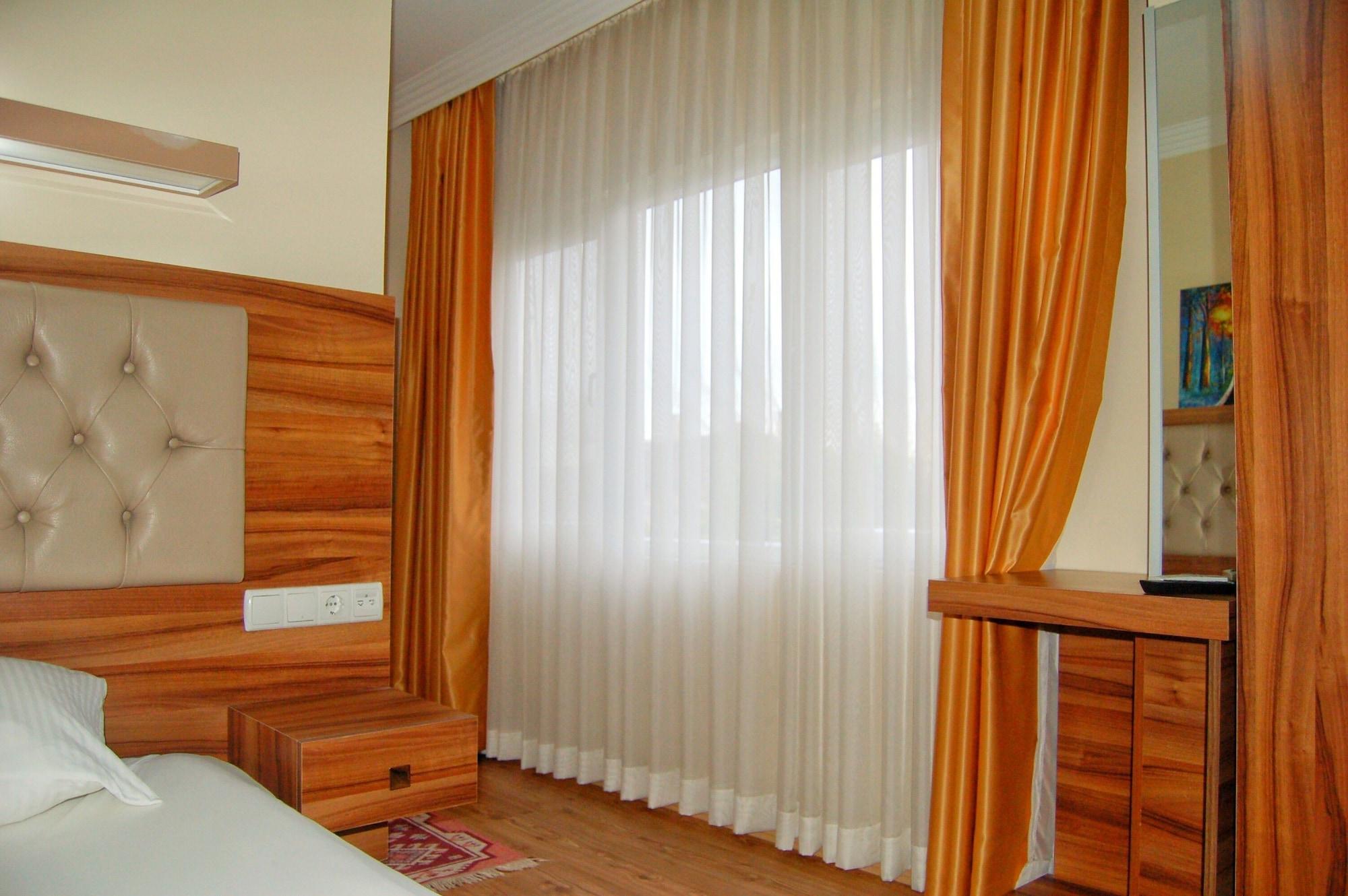 Twenty Otel