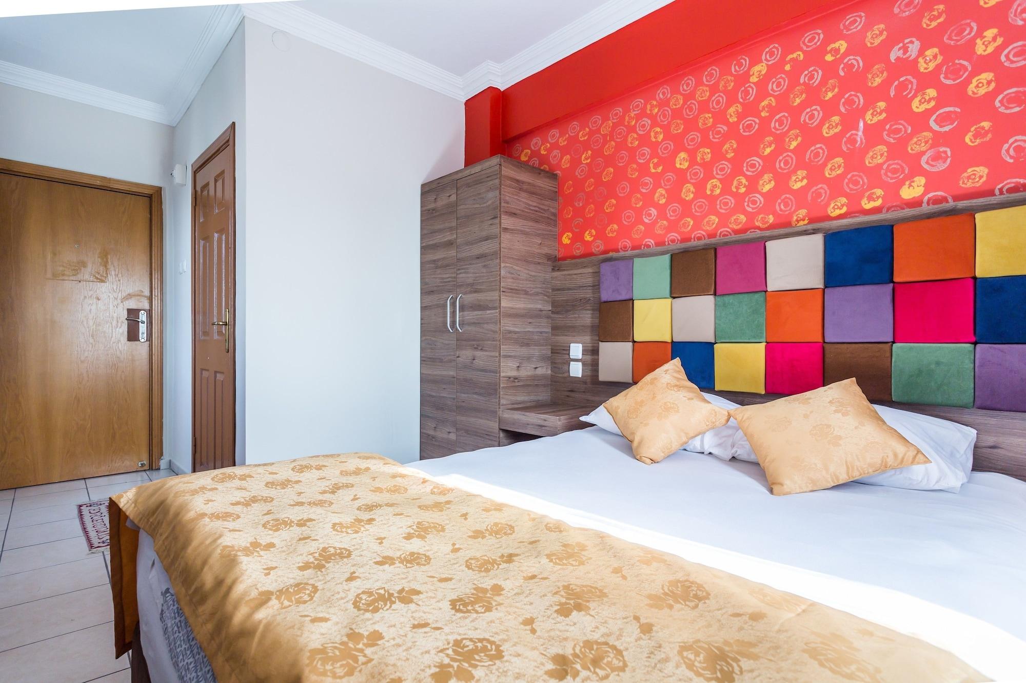 Otel Twenty 2*