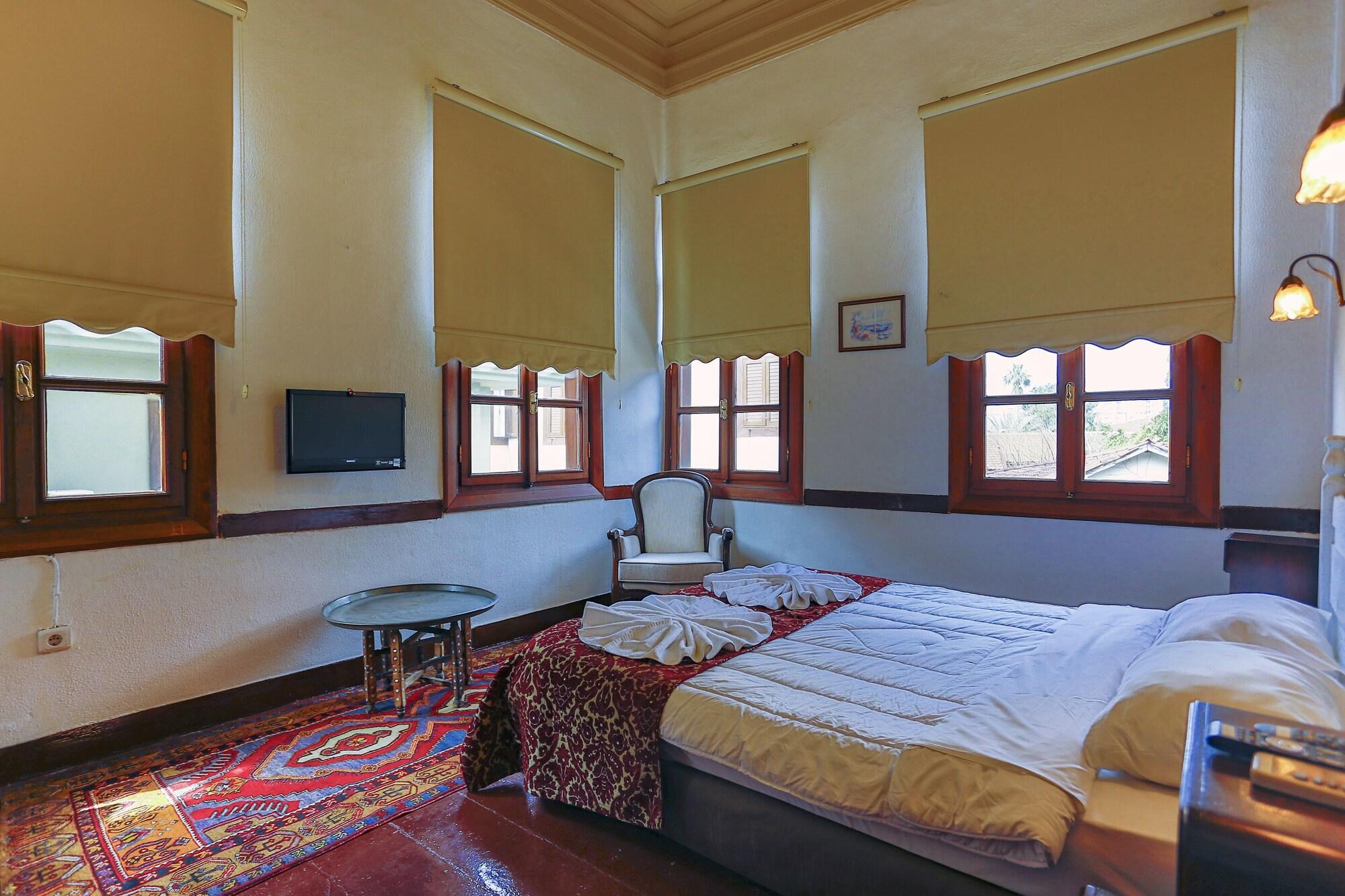 Otel Atelya Art