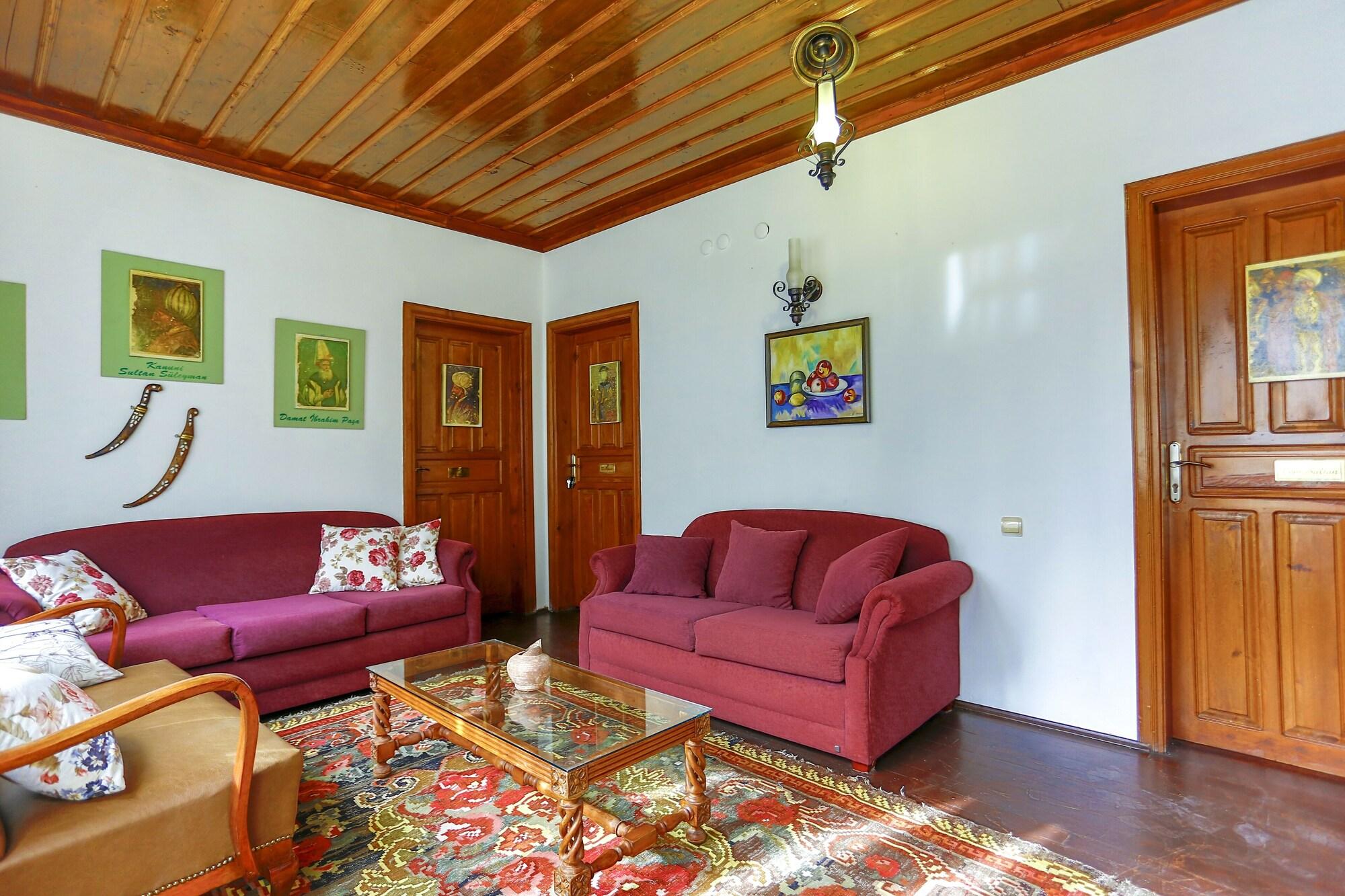 Atelya Art 3* Antalya