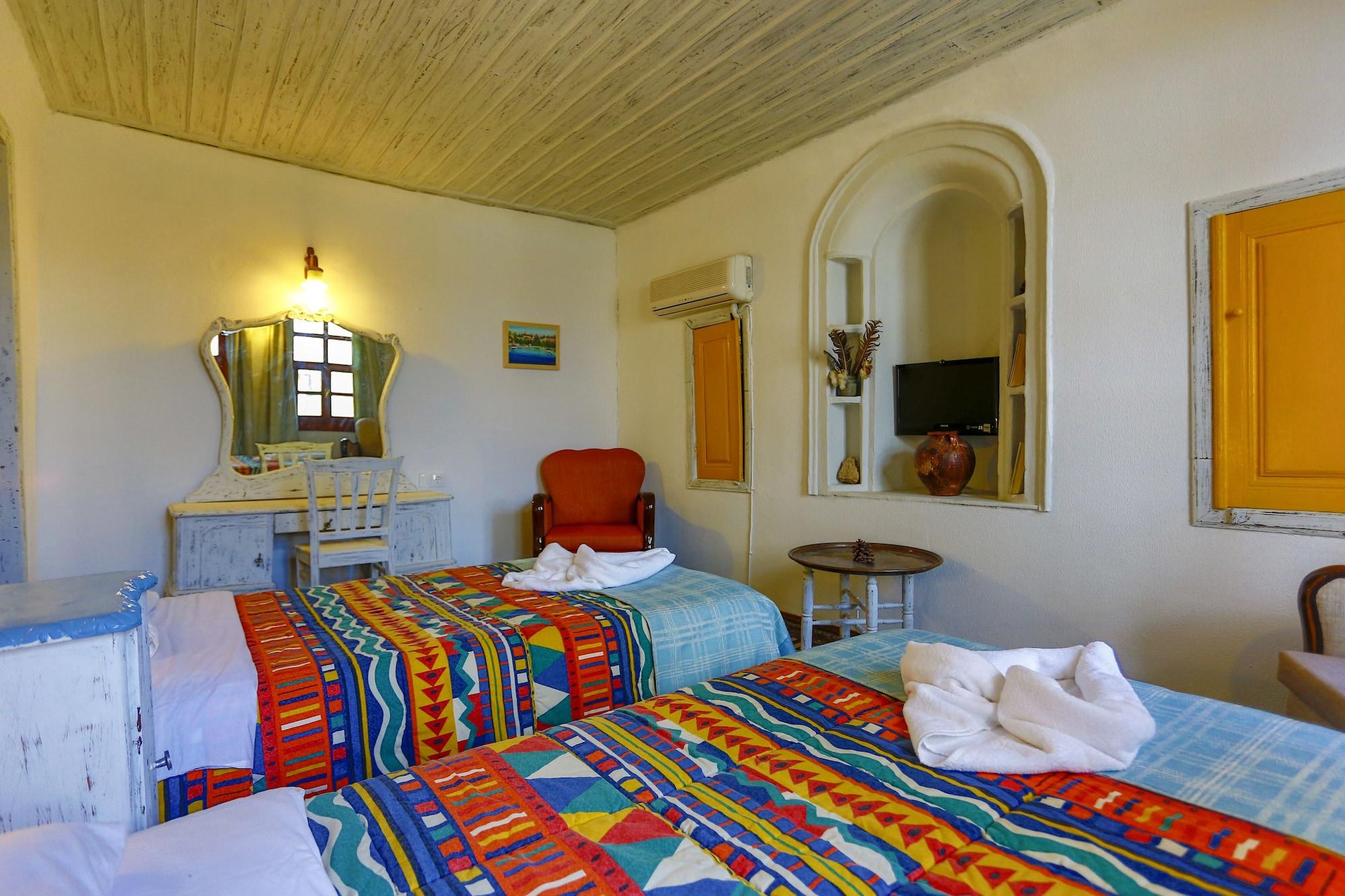 Atelya Art Otel 3*