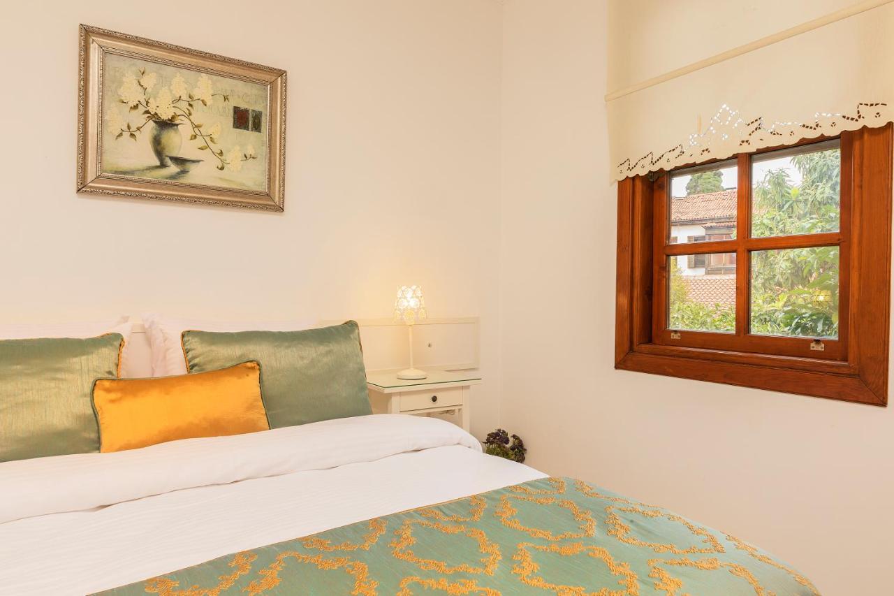 Hotel Zemira Garden