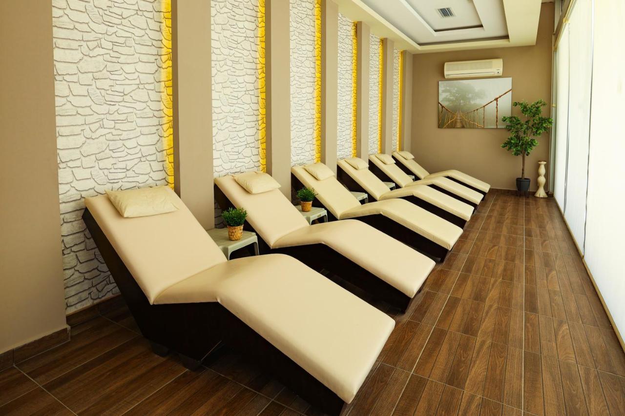 Crystal Centro - Ultimate Resort *