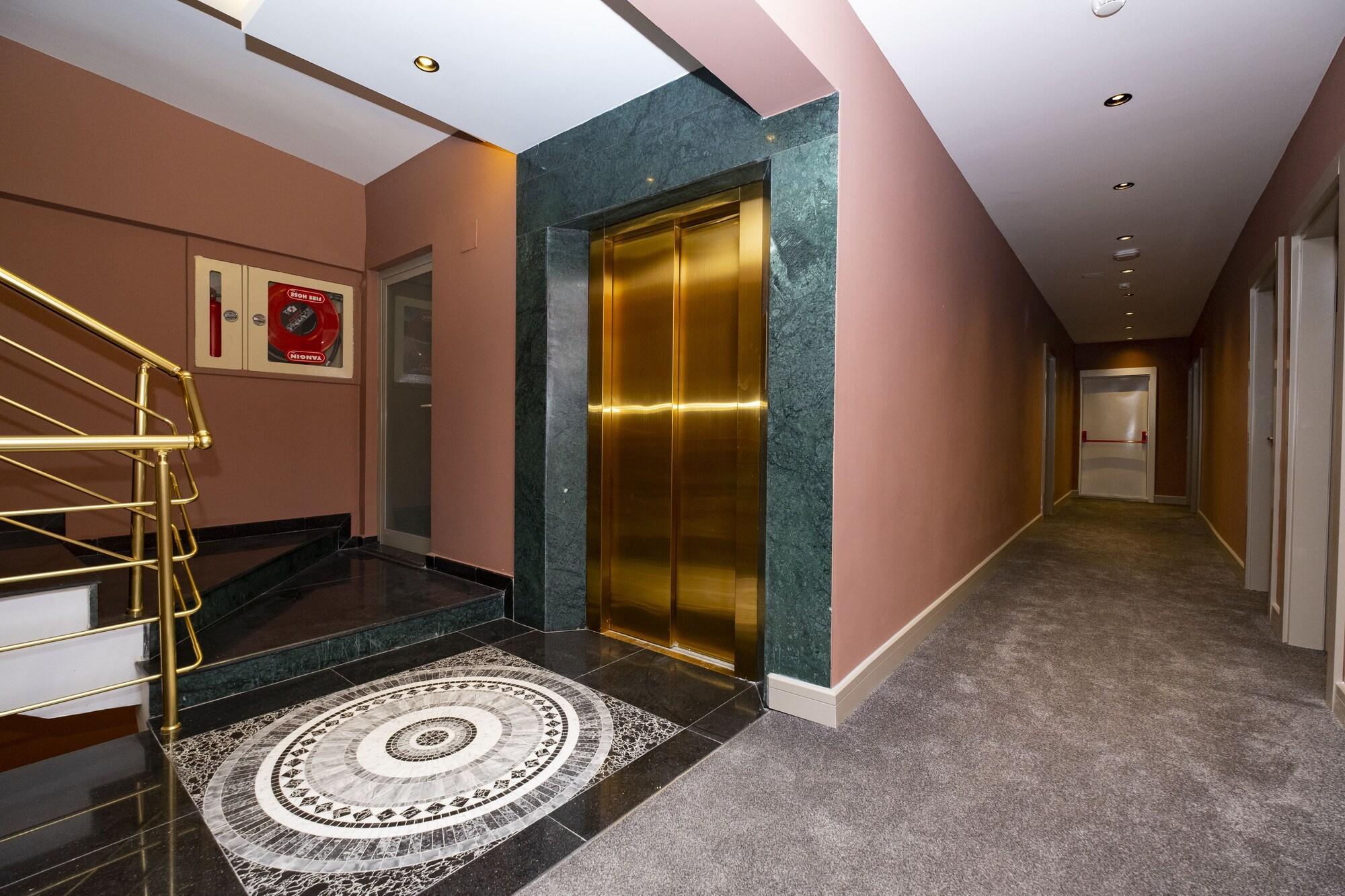 Sea Devran & Otel 2*