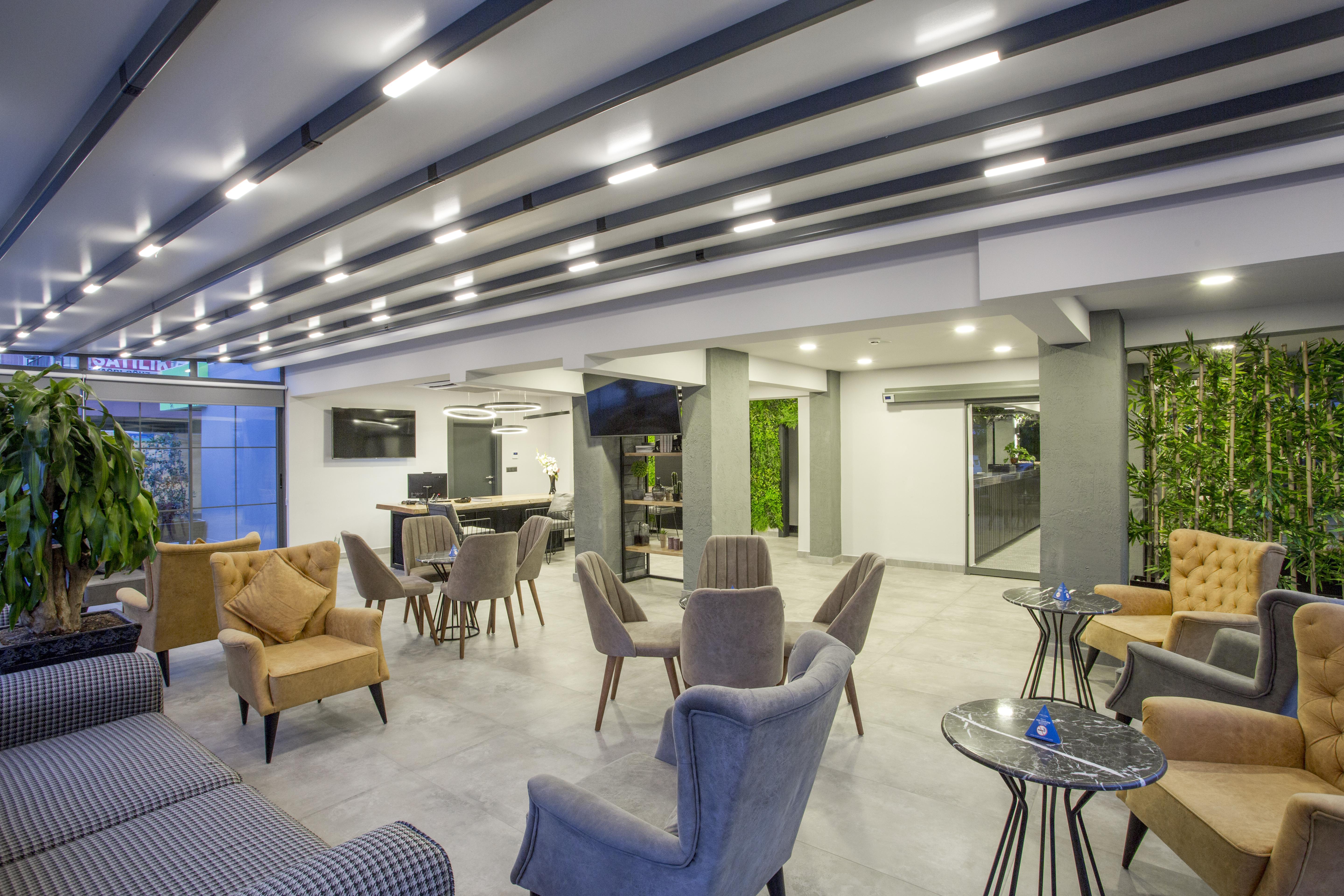 Falcon 1511 Hotel 3*