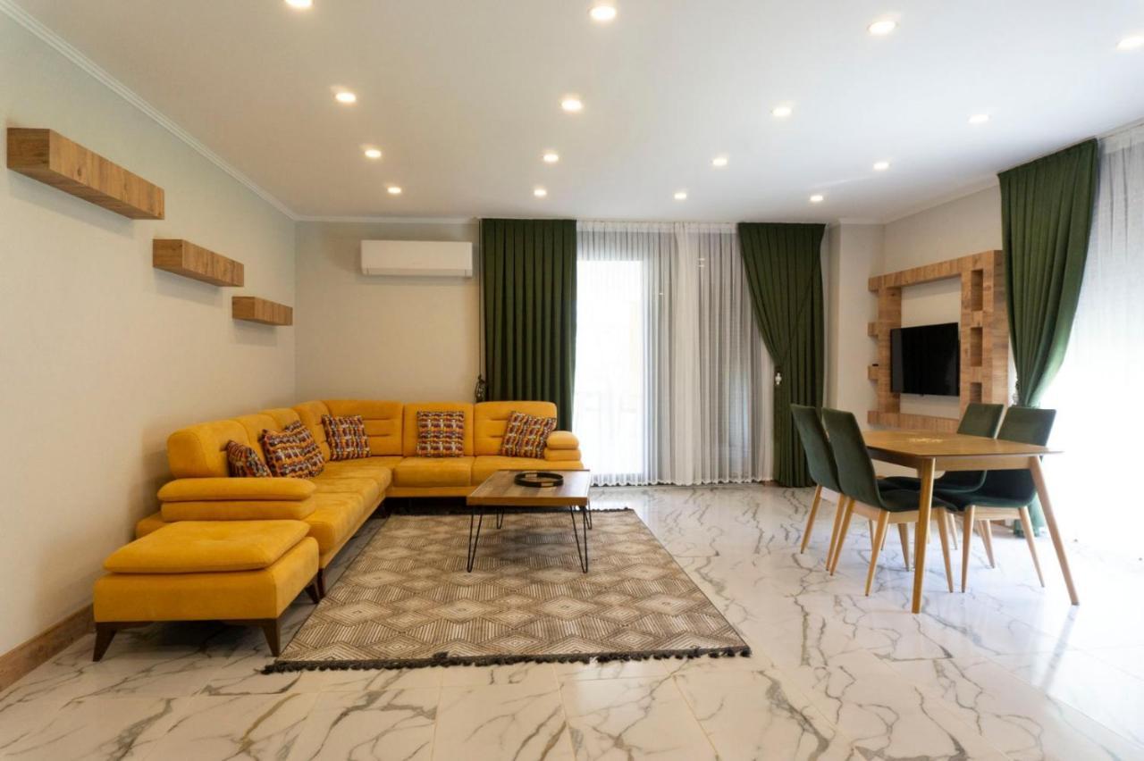 Silyan Villa *
