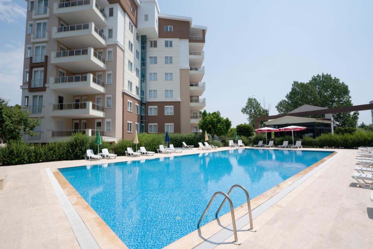 Apart Otel River Park Lara *