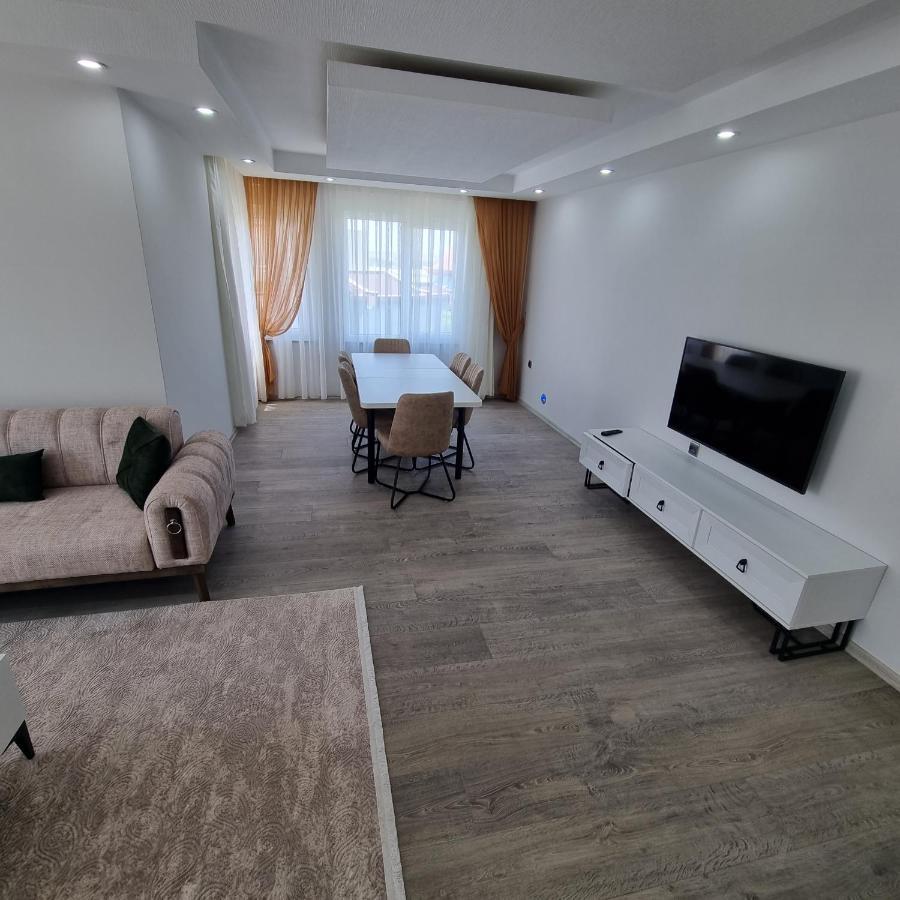 River Park Lara Apart Otel *
