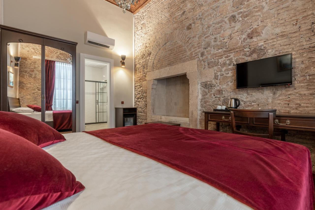 Giges King Boutique Hotel *