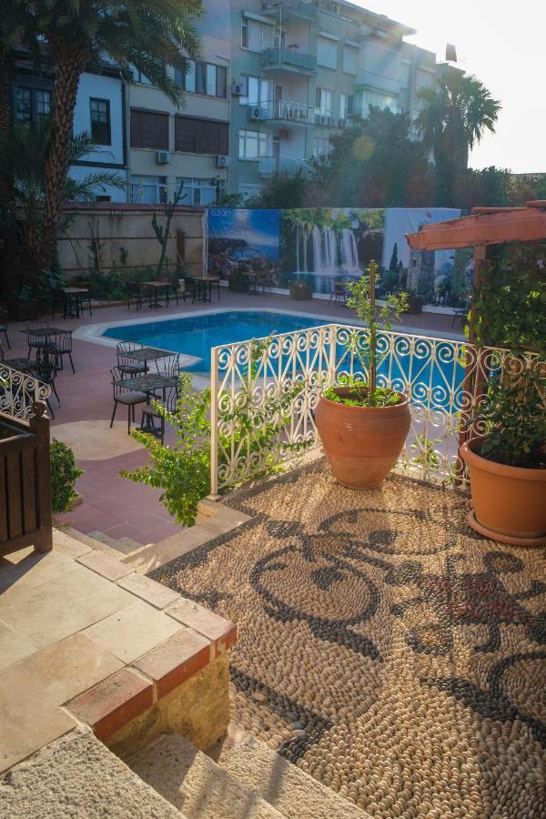 Giges King Boutique Hotel *