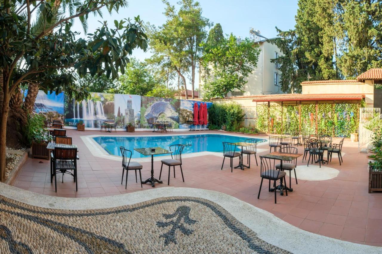 Giges King Boutique Hotel