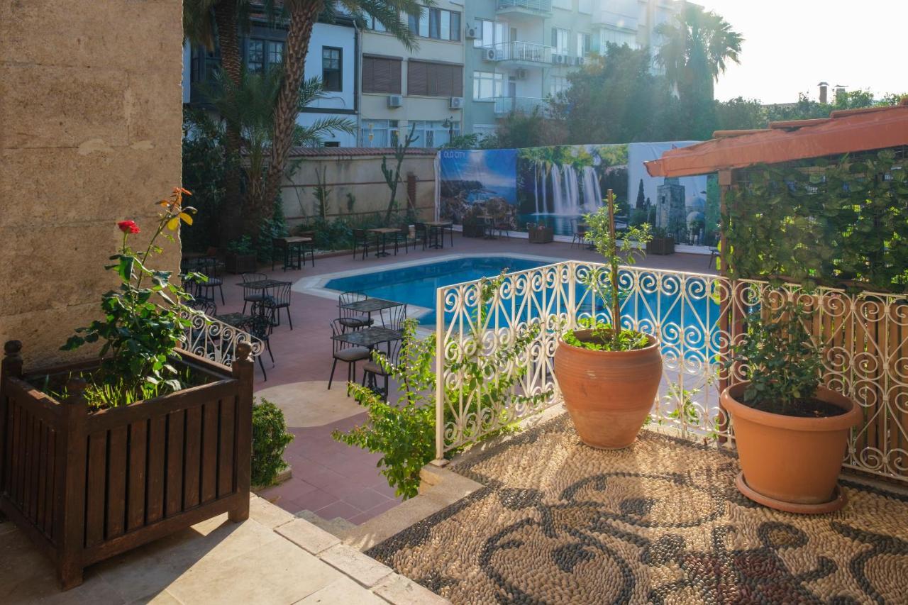 Giges King Boutique Hotel